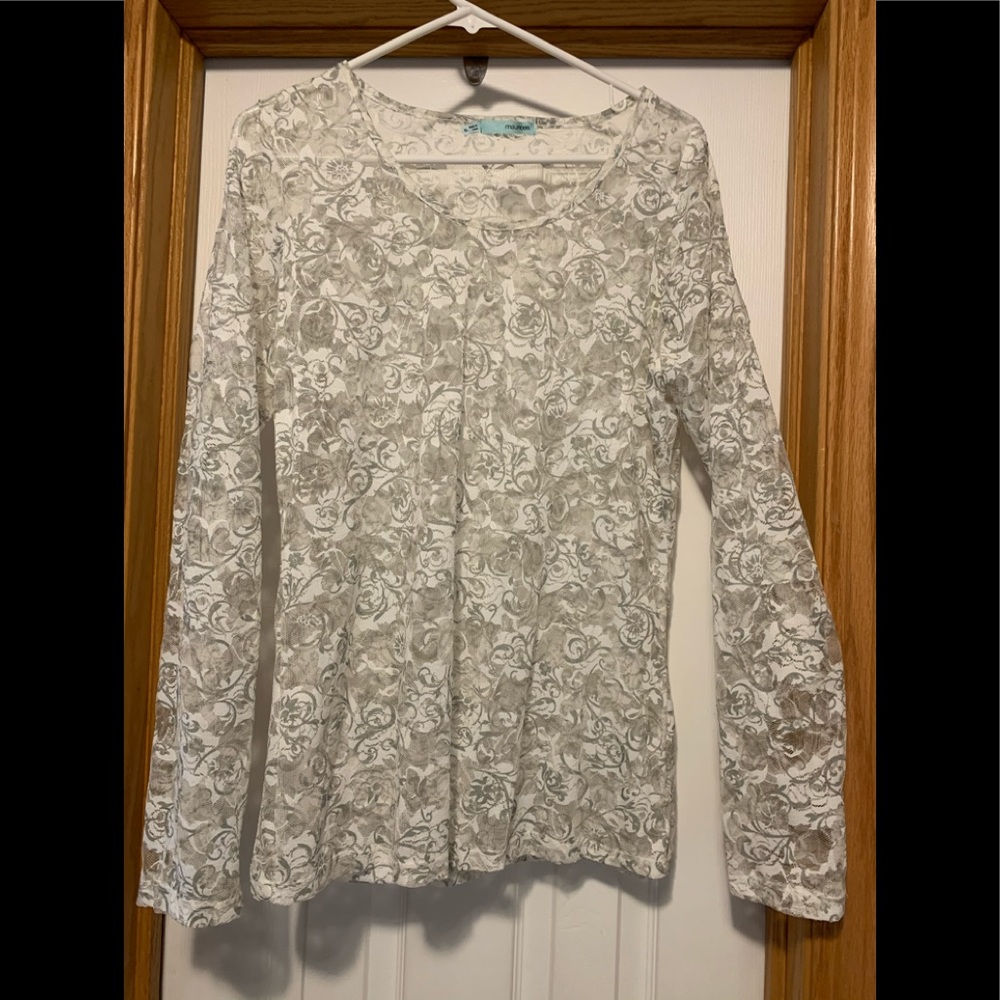 Lace Top Size XL Maurices